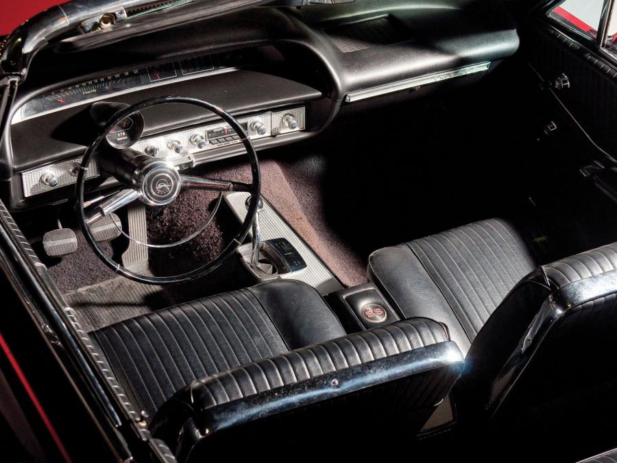  Chevrolet Impala SS 409 Convertible 1964 года  (фото 10 из 17)